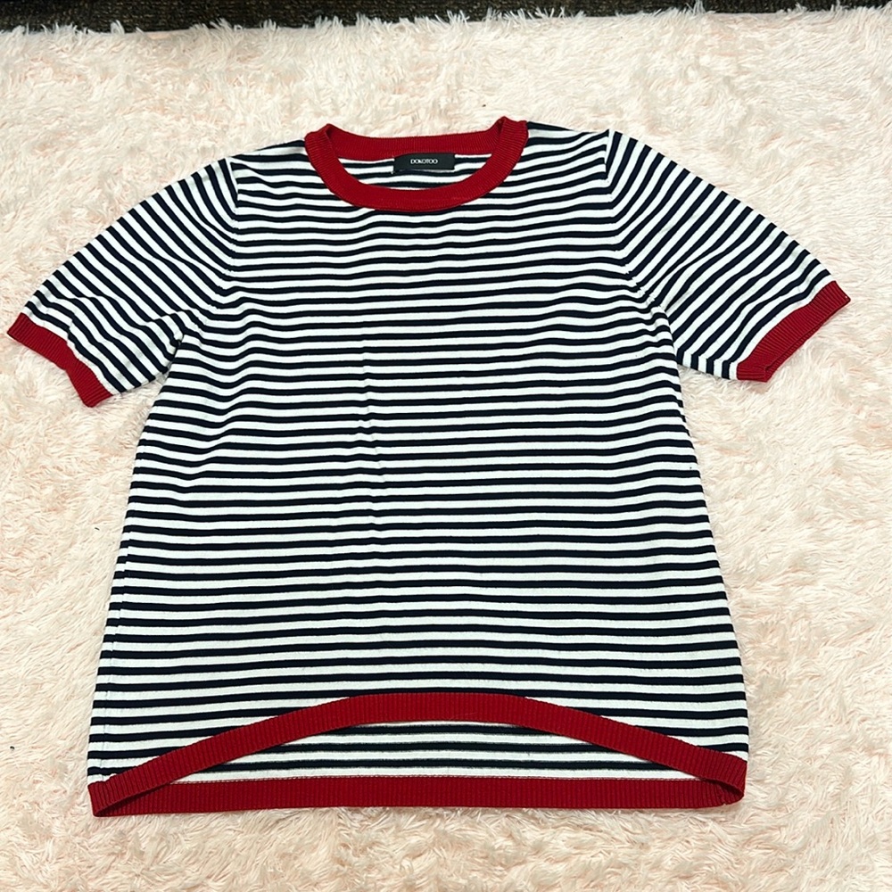 Short sleeve stripped shirt